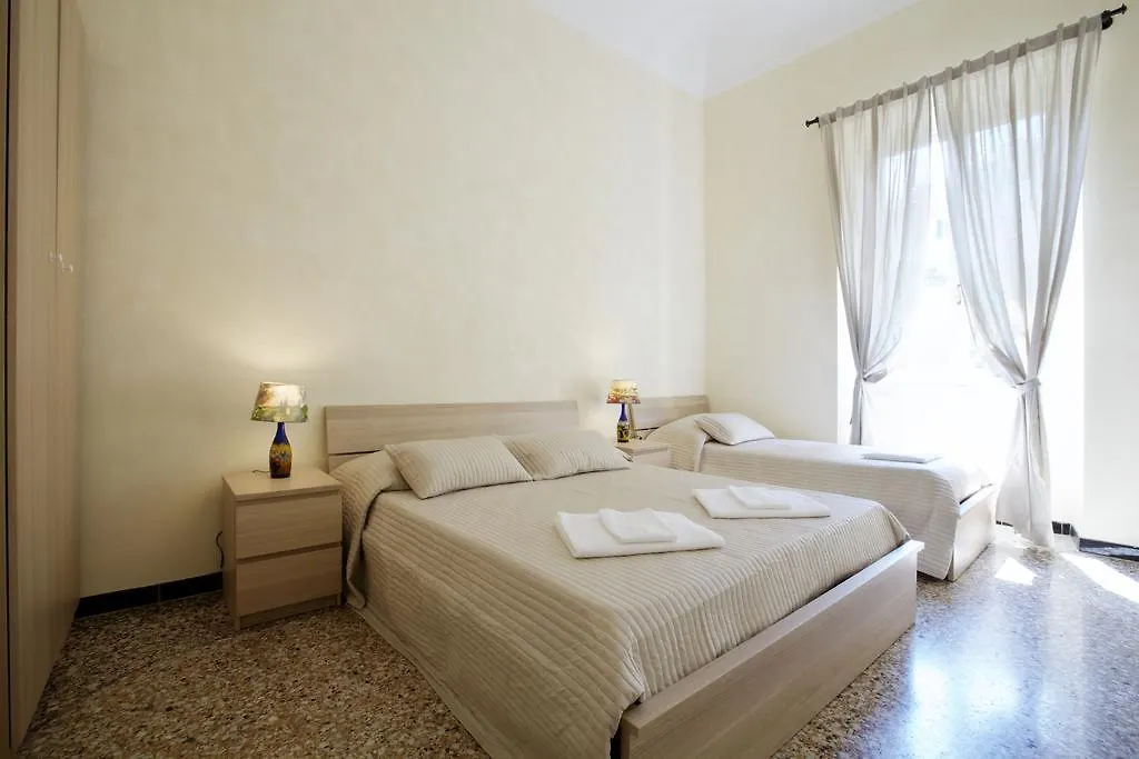 Lyric Hotel Levanto