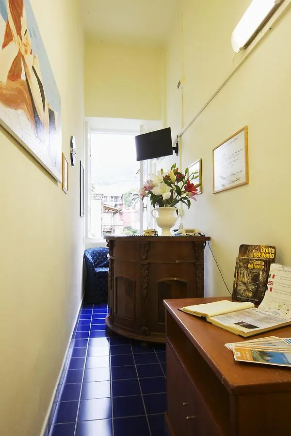 Lyric Hotel Levanto