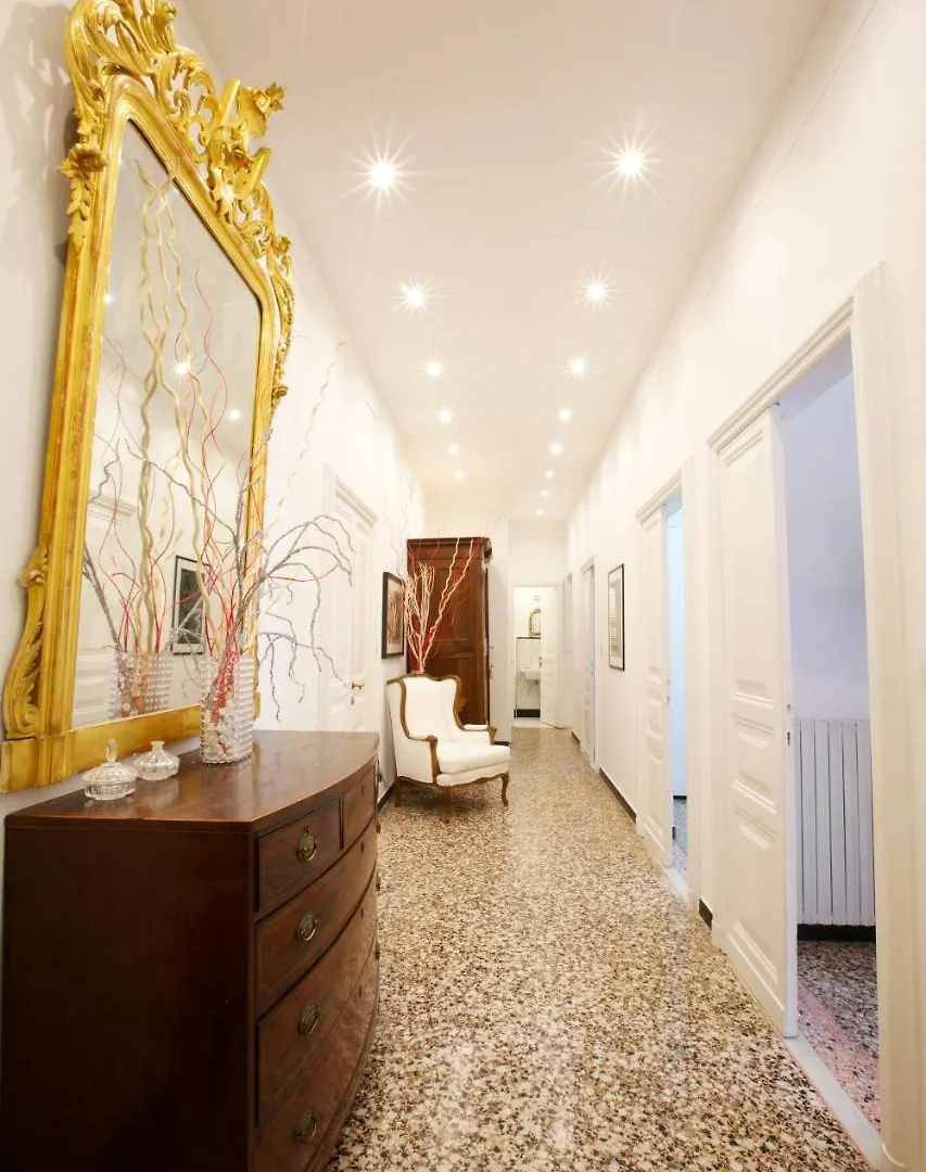 Lyric Hotel Levanto 0*,